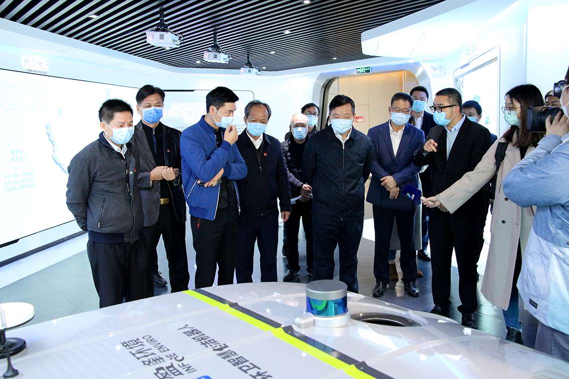 佛山市市長朱偉率隊視察指導盈峰環(huán)境復工抗疫工作，多款環(huán)衛(wèi)消毒設(shè)備助力全國抗疫獲贊！
